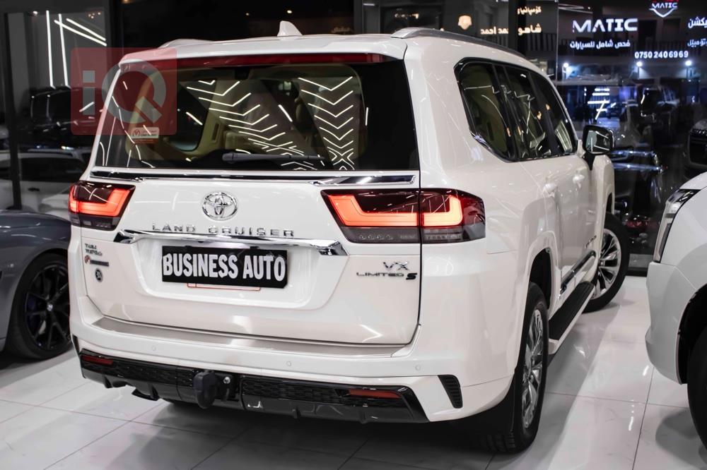 تويوتا لاندكروزر